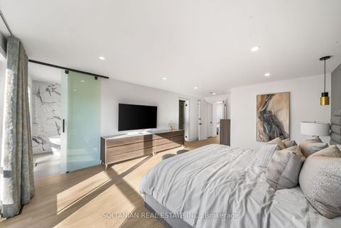 Photo 29 at 62 Inwood Avenue, East York, Toronto