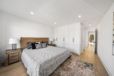 Photo 33 at 62 Inwood Avenue, East York, Toronto