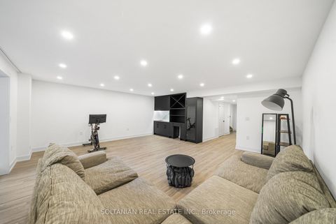 Photo 41 at 62 Inwood Avenue, East York, Toronto