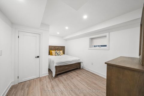 Photo 43 at 62 Inwood Avenue, East York, Toronto