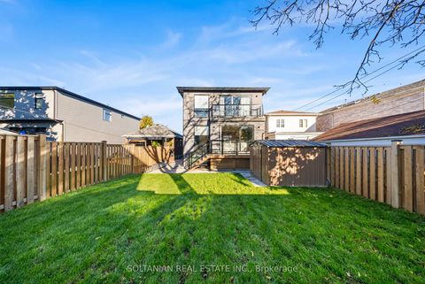 Photo 45 at 62 Inwood Avenue, East York, Toronto