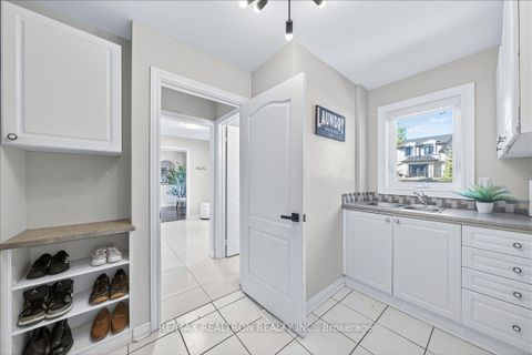 Photo 9 at 33 Rosemary Avenue, Oak Ridges Lake Wilcox, Richmond Hill Photo 9 at 33 Rosemary Avenue, Oak Ridges Lake Wilcox, Richmond Hill