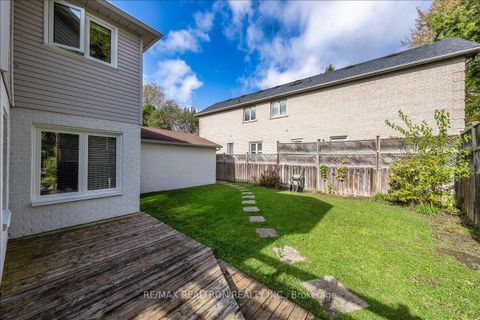 Photo 47 at 33 Rosemary Avenue, Oak Ridges Lake Wilcox, Richmond Hill