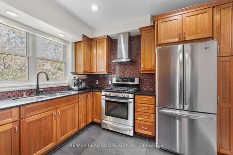 Photo 11 at 4 Model Avenue, Clanton Park, Toronto