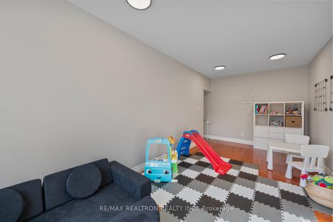 Photo 25 at 4 Model Avenue, Clanton Park, Toronto