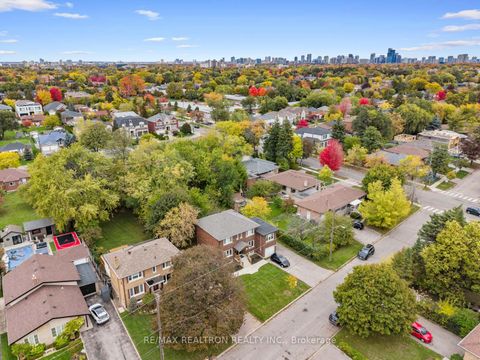 Photo 35 at 4 Model Avenue, Clanton Park, Toronto