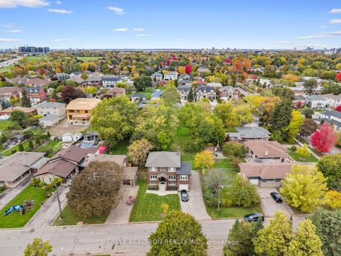 Photo 36 at 4 Model Avenue, Clanton Park, Toronto