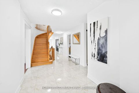 Photo 6 at 28 Glenheather Terrace, Rouge E11, Toronto