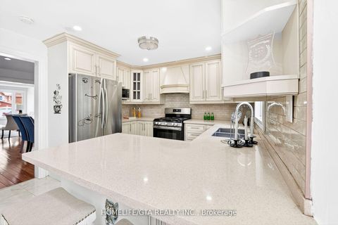 Photo 13 at 28 Glenheather Terrace, Rouge E11, Toronto