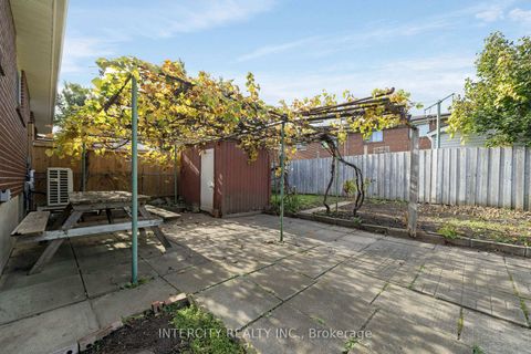 Photo 30 at 16 Seacliff Boulevard, Humber Summit, Toronto