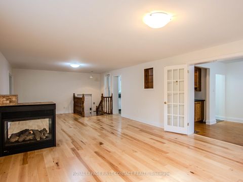 Photo 8 at 25 Holgate Street, Allandale, Barrie