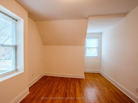 Photo 22 at 25 Holgate Street, Allandale, Barrie