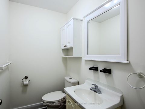 Photo 31 at 25 Holgate Street, Allandale, Barrie