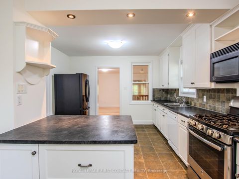 Photo 33 at 25 Holgate Street, Allandale, Barrie