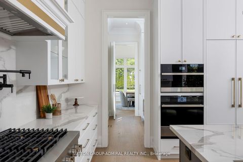 Photo 12 at 70 Elizabeth Drive, Nobleton, King