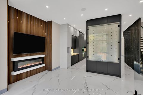 Photo 4 at 71 Ardmore Road, Forest Hill South, Toronto