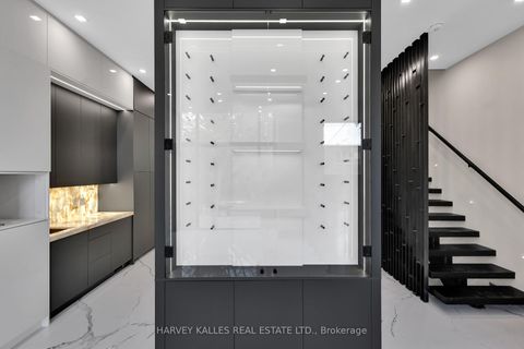 Photo 6 at 71 Ardmore Road, Forest Hill South, Toronto