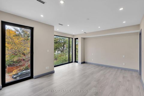 Photo 29 at 71 Ardmore Road, Forest Hill South, Toronto