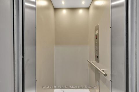 Photo 32 at 71 Ardmore Road, Forest Hill South, Toronto