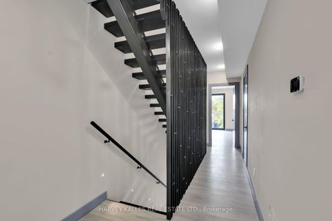 Photo 34 at 71 Ardmore Road, Forest Hill South, Toronto