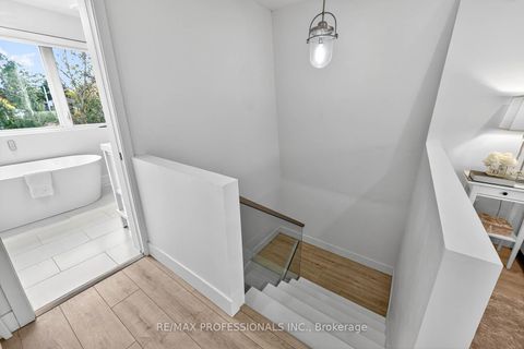 Photo 25 at 22 Ninth Street, New Toronto, Toronto