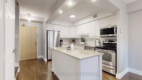 Photo 5 at 119 - 60 Southport Street NW, Swansea, Toronto