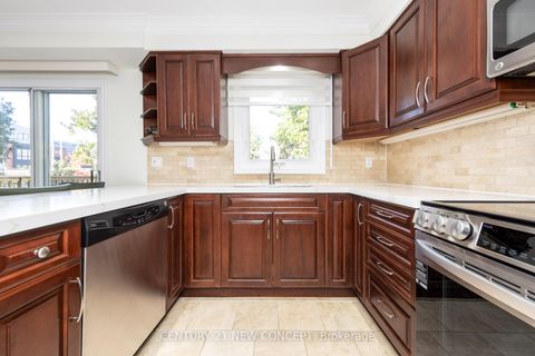 Photo 16 at 148 Edmund Seager Drive N, Uplands, Vaughan