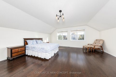 Photo 22 at 148 Edmund Seager Drive N, Uplands, Vaughan