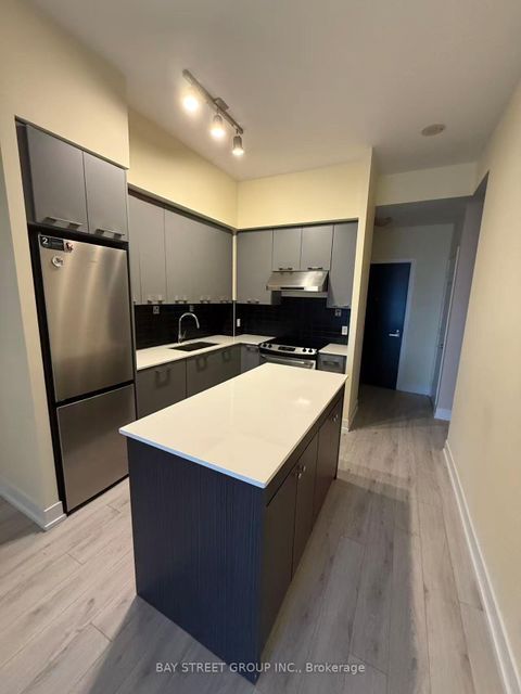 Photo 1 at 241 - 9471 Yonge Street, Observatory, Richmond Hill