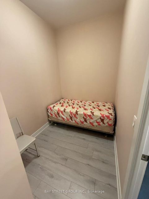 Photo 6 at 241 - 9471 Yonge Street, Observatory, Richmond Hill