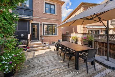 Photo 32 at 136 Kingsbridge Circle, Beverley Glen, Vaughan Photo 32 at 136 Kingsbridge Circle, Beverley Glen, Vaughan