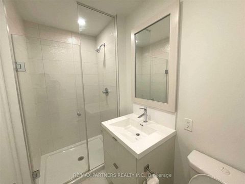 Photo 9 at 716 - 38 Cameron Street, Chinatown, Toronto Photo 9 at 716 - 38 Cameron Street, Chinatown, Toronto