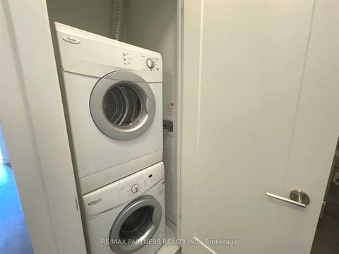 Photo 11 at 716 - 38 Cameron Street, Chinatown, Toronto Photo 11 at 716 - 38 Cameron Street, Chinatown, Toronto