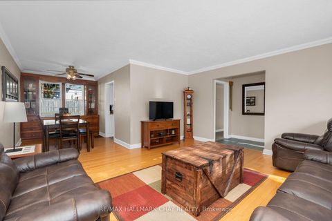 Photo 5 at 36 Grove Street E, Wellington, Barrie