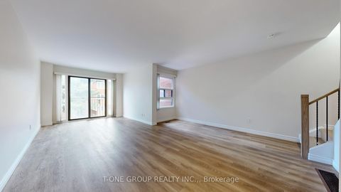 Photo 4 at 632 Adelaide Street W, Niagara, Toronto