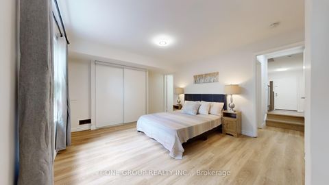 Photo 24 at 632 Adelaide Street W, Niagara, Toronto