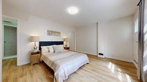 Photo 26 at 632 Adelaide Street W, Niagara, Toronto