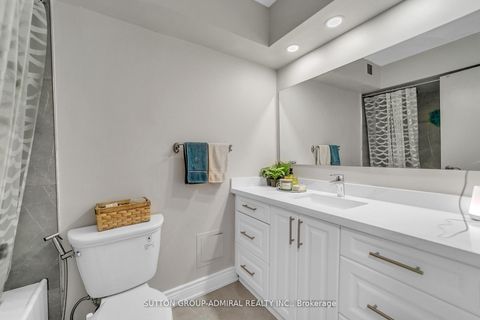 Photo 13 at 808 - 5 Old Sheppard Avenue, Pleasant View, Toronto