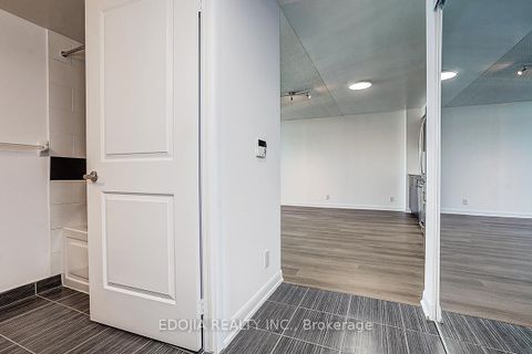 Photo 8 at 1617 - 17 Anndale Drive, Willowdale East, Toronto