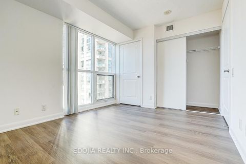 Photo 18 at 1617 - 17 Anndale Drive, Willowdale East, Toronto