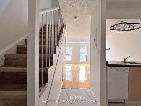 Photo 1 at 406 - 119 Merton Street, Mount Pleasant West, Toronto