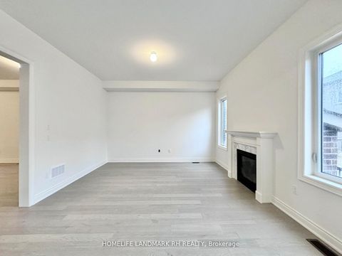 Photo 6 at 119 Prairie Rose Drive, Rural Richmond Hill, Richmond Hill