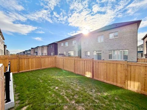 Photo 11 at 119 Prairie Rose Drive, Rural Richmond Hill, Richmond Hill