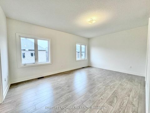 Photo 18 at 119 Prairie Rose Drive, Rural Richmond Hill, Richmond Hill