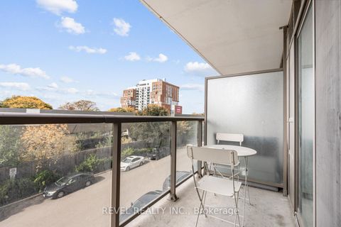 Photo 11 at 310 - 812 Lansdowne Avenue, Junction, Toronto