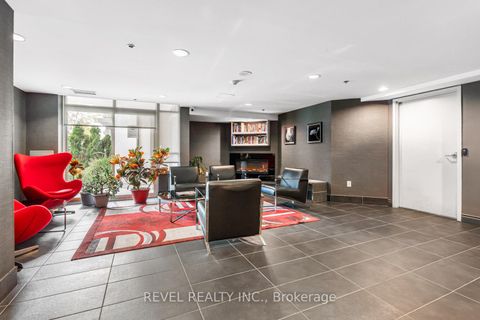 Photo 12 at 310 - 812 Lansdowne Avenue, Junction, Toronto
