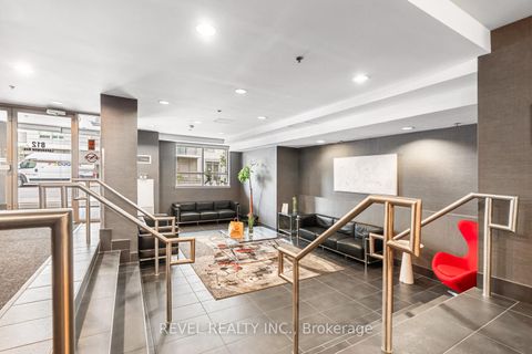 Photo 13 at 310 - 812 Lansdowne Avenue, Junction, Toronto