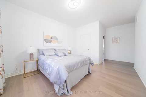 Photo 36 at 63 Ken Sinclair Crescent, Aurora Estates, Aurora