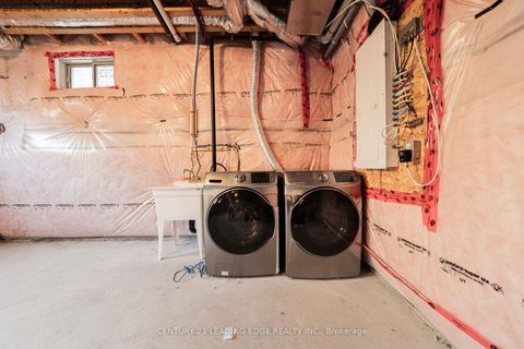 Photo 45 at 63 Ken Sinclair Crescent, Aurora Estates, Aurora