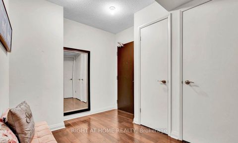 Photo 4 at 1804 - 5 Valhalla Inn Road, City Centre West, Toronto